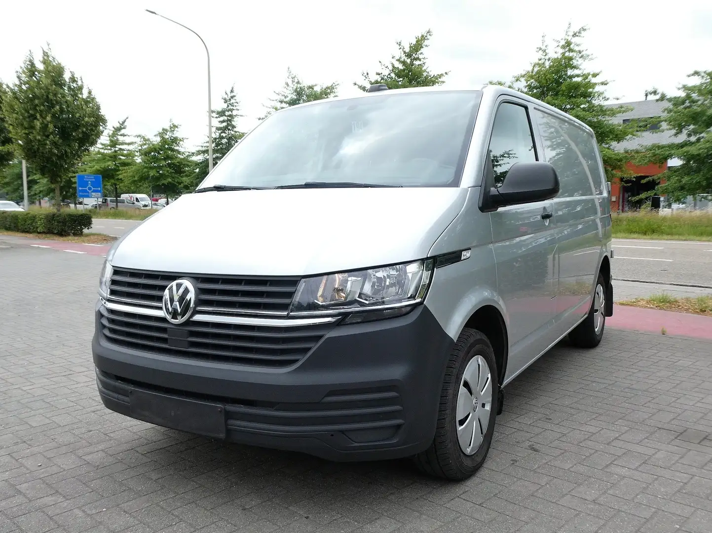 Volkswagen Transporter 2.0tdi 3pl. AC,Cruise,Camera,Trekhaak Argento - 2