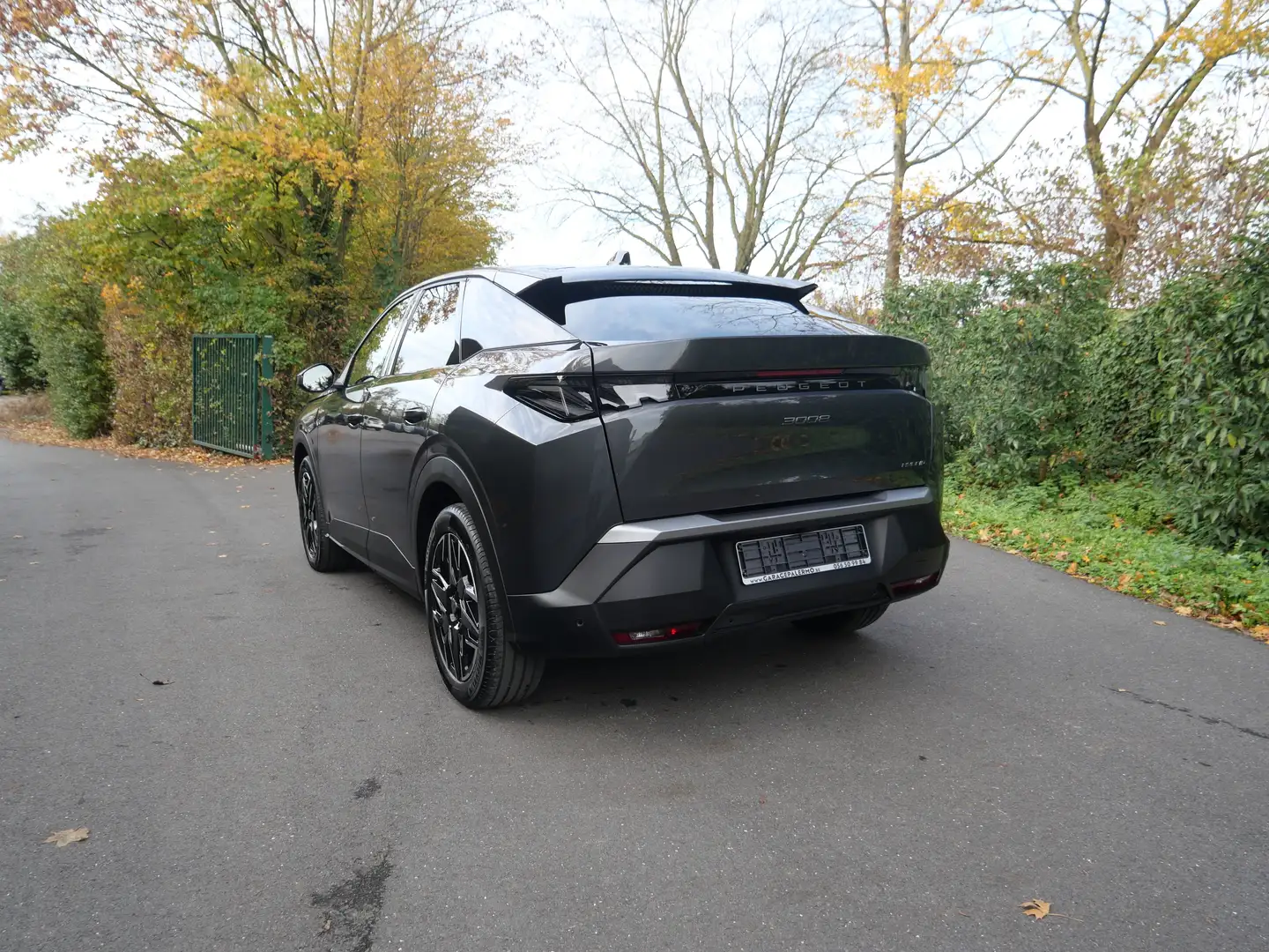 Peugeot 3008 3008 Hybrid 136 e-DSC6 GT-line Gris - 2