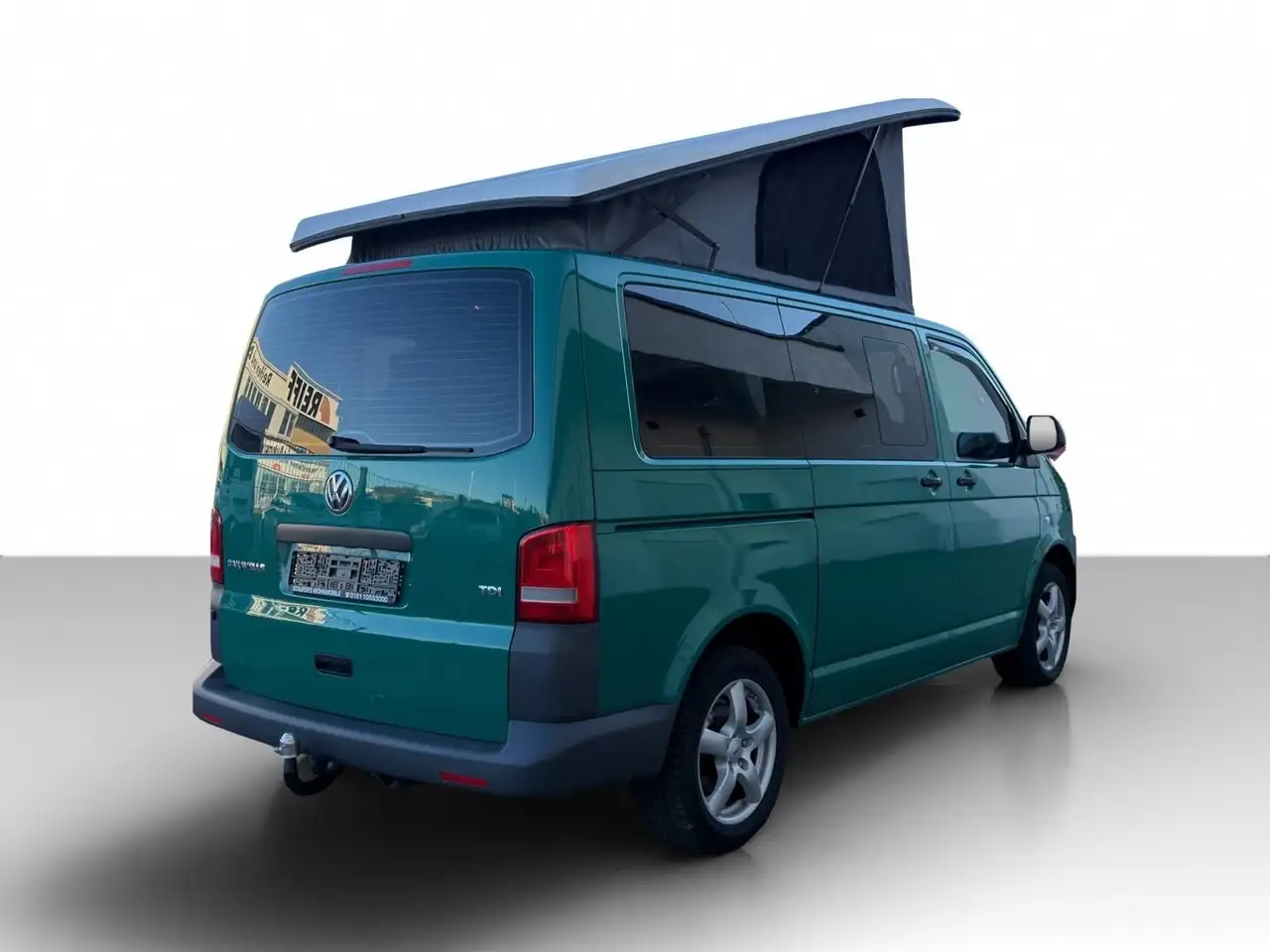 VOLKSWAGEN T5 CALIFORNIA 2.0 TDI 140CH - BVM - 1ERE MAIN - CLIMATISATION - ATTELAGE FIXE - 120.878 KMS