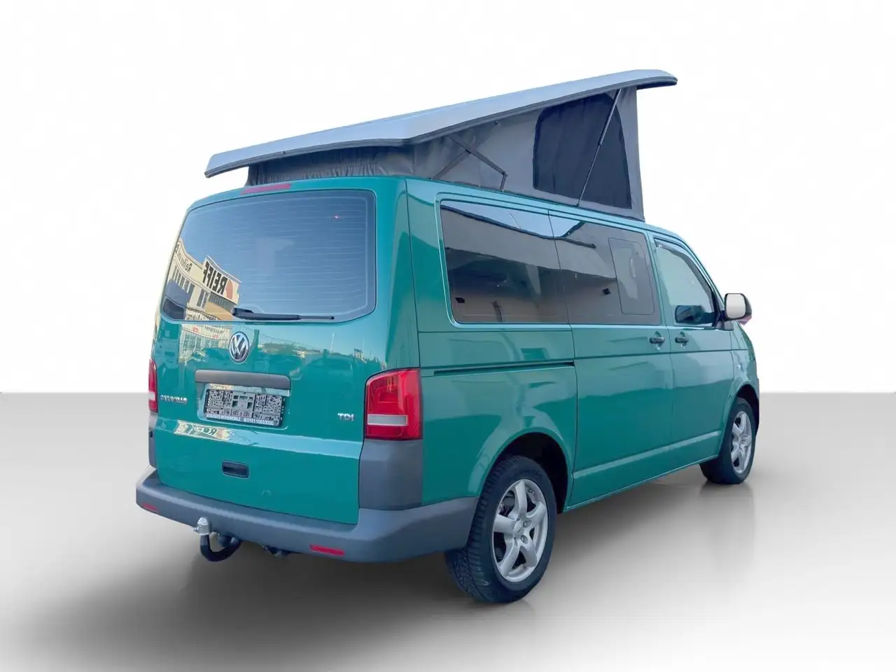 VOLKSWAGEN T5 CALIFORNIA 2.0 TDI 140CH - BVM - 1ERE MAIN - CLIMATISATION - ATTELAGE FIXE - 120.878 KMS