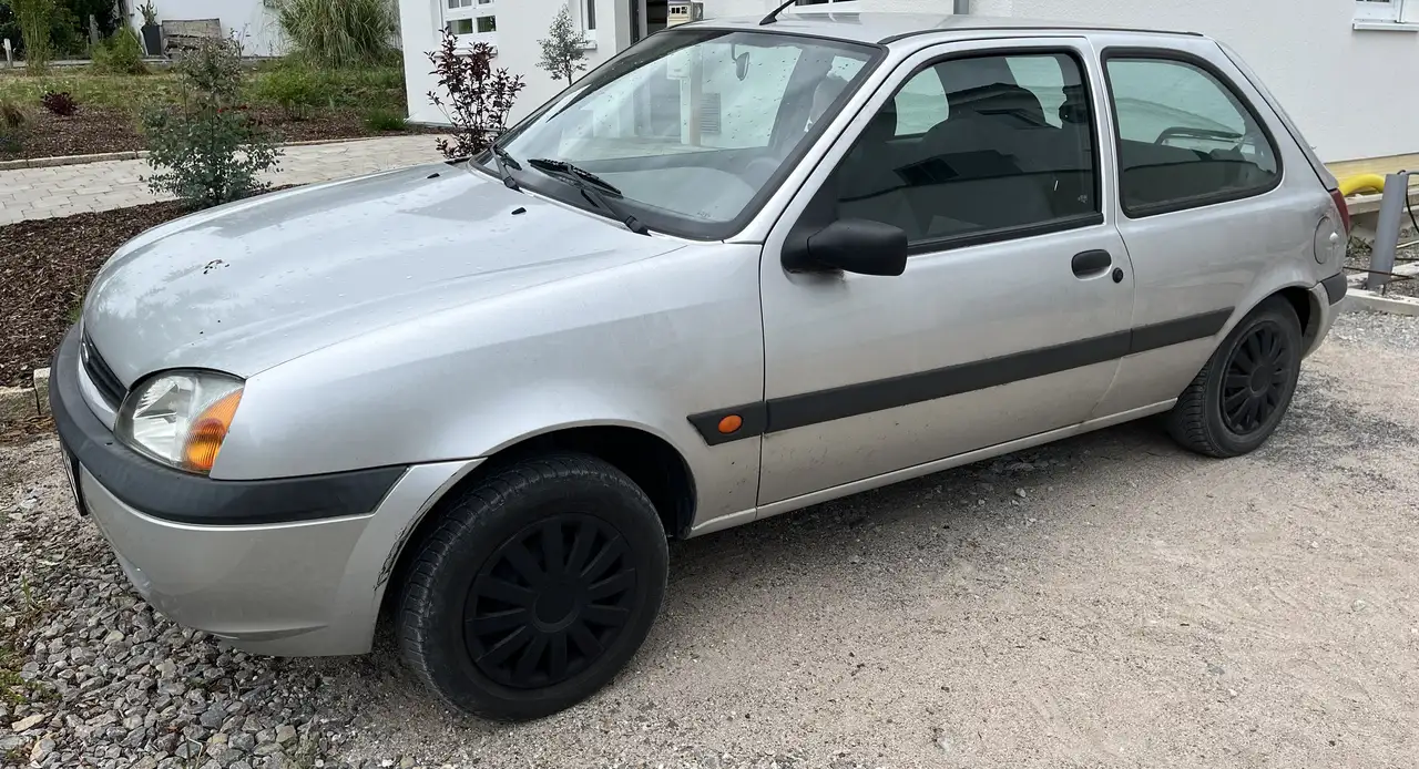 Ford Fiesta 1.3 Benzin – HU 02/2027 – fahrbereit –, foto 4