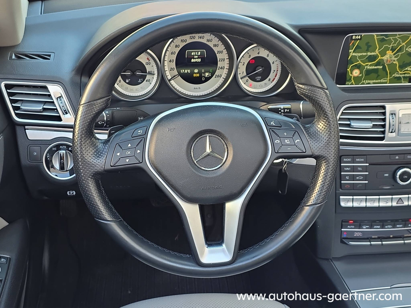 Mercedes-Benz E 400 E 400 Harman Kardon® Command-Online Navi CabrioletKomfort-Paket — photo 8