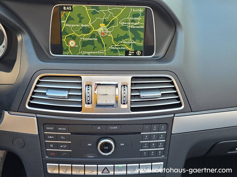 Mercedes-Benz E 400 E 400 Harman Kardon® Command-Online Navi CabrioletKomfort-Paket — photo 9