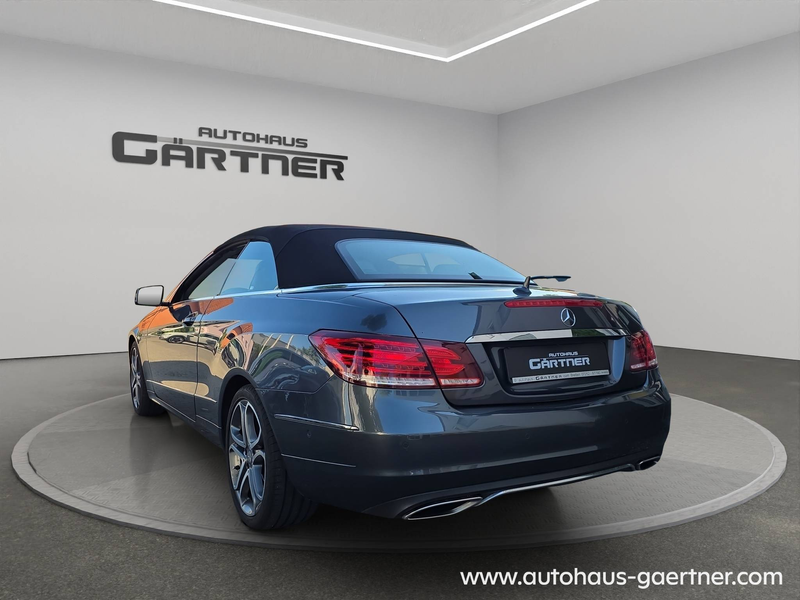 Mercedes-Benz E 400 E 400 Harman Kardon® Command-Online Navi CabrioletKomfort-Paket — photo 3