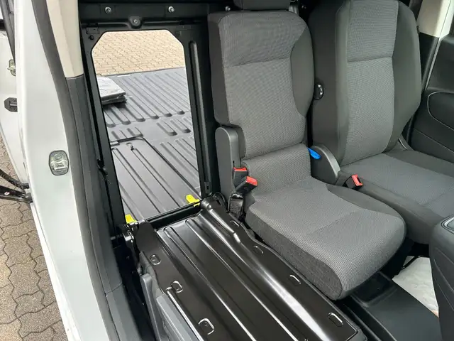 Fiat Doblo Kasten  Durchladeklappe