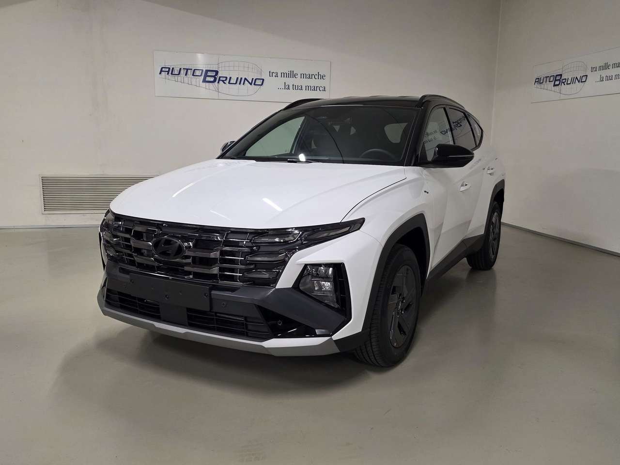 Hyundai TUCSON 1.6 HEV 2wd 239cv Dark Line Auto