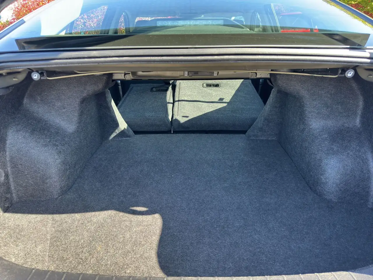Nissan Altima снимка Nissan Altima