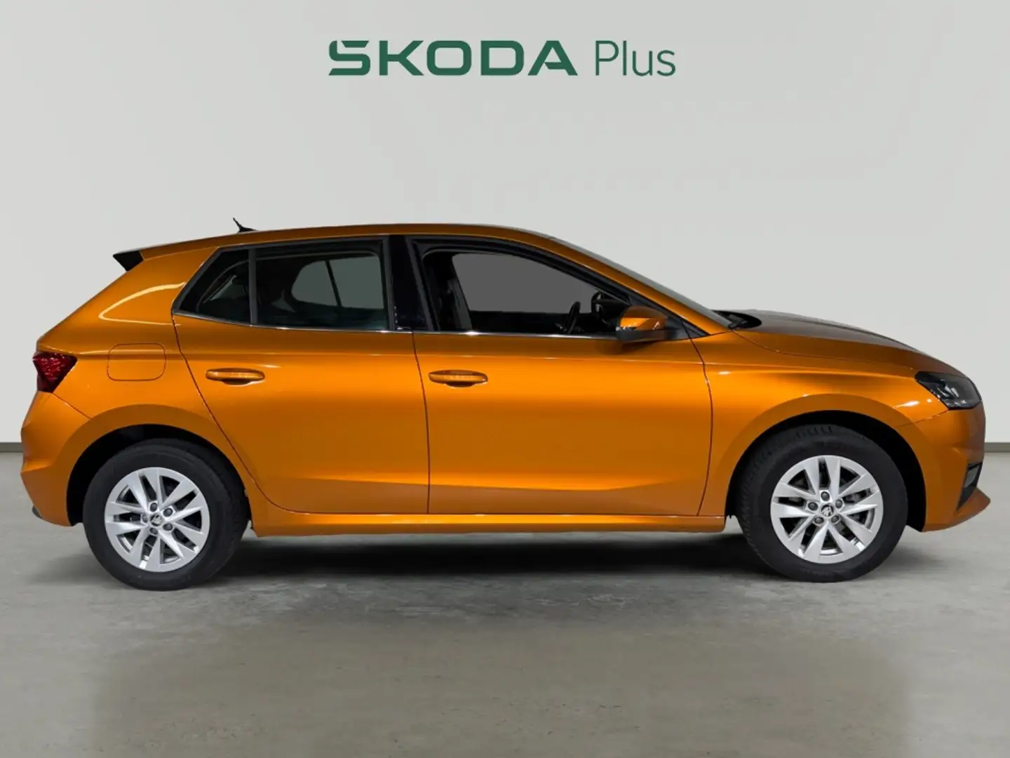 Skoda Fabia 1.0 TSI 70KW AMBITION 5P Naranja - 2