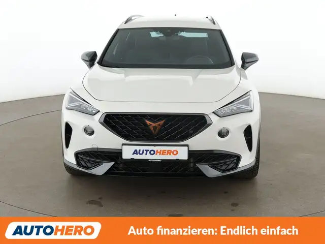 Cupra Formentor view 9
