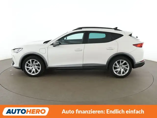 Cupra Formentor view 3