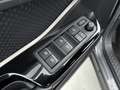 Toyota C-HR 1.8 Hybrid Dynamic | Camera | Navigatie | Stoelver Grijs - thumbnail 31