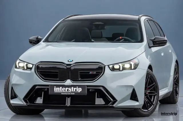 BMW M5 Touring DR.ASS.PLUS.PANORAMA.360°.LED.B&W.AHK