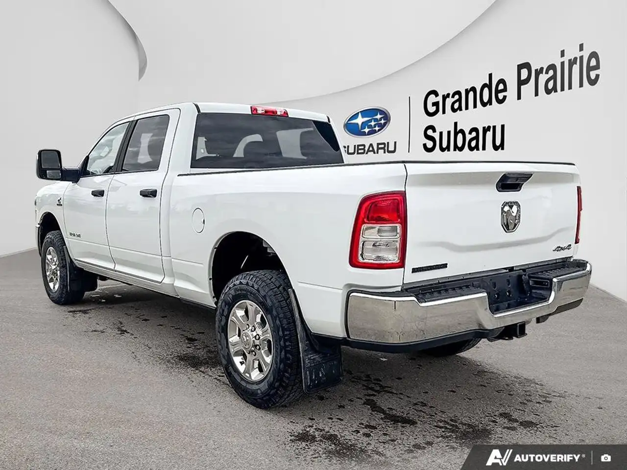 RAM 3500 снимка RAM 3500