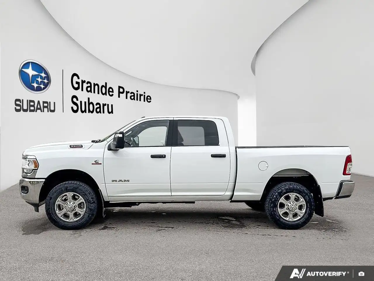RAM 3500 снимка RAM 3500