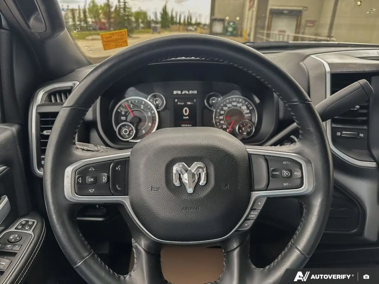 RAM 3500 снимка RAM 3500