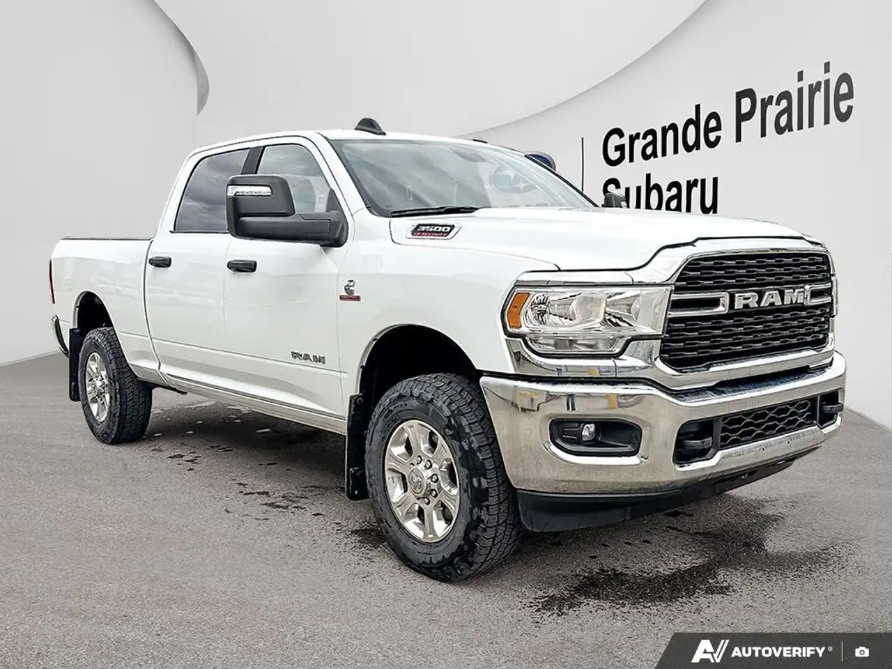 RAM 3500 снимка RAM 3500