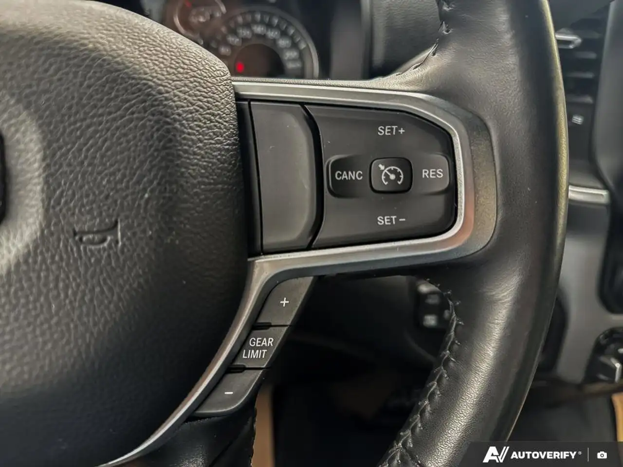 RAM 3500 снимка RAM 3500