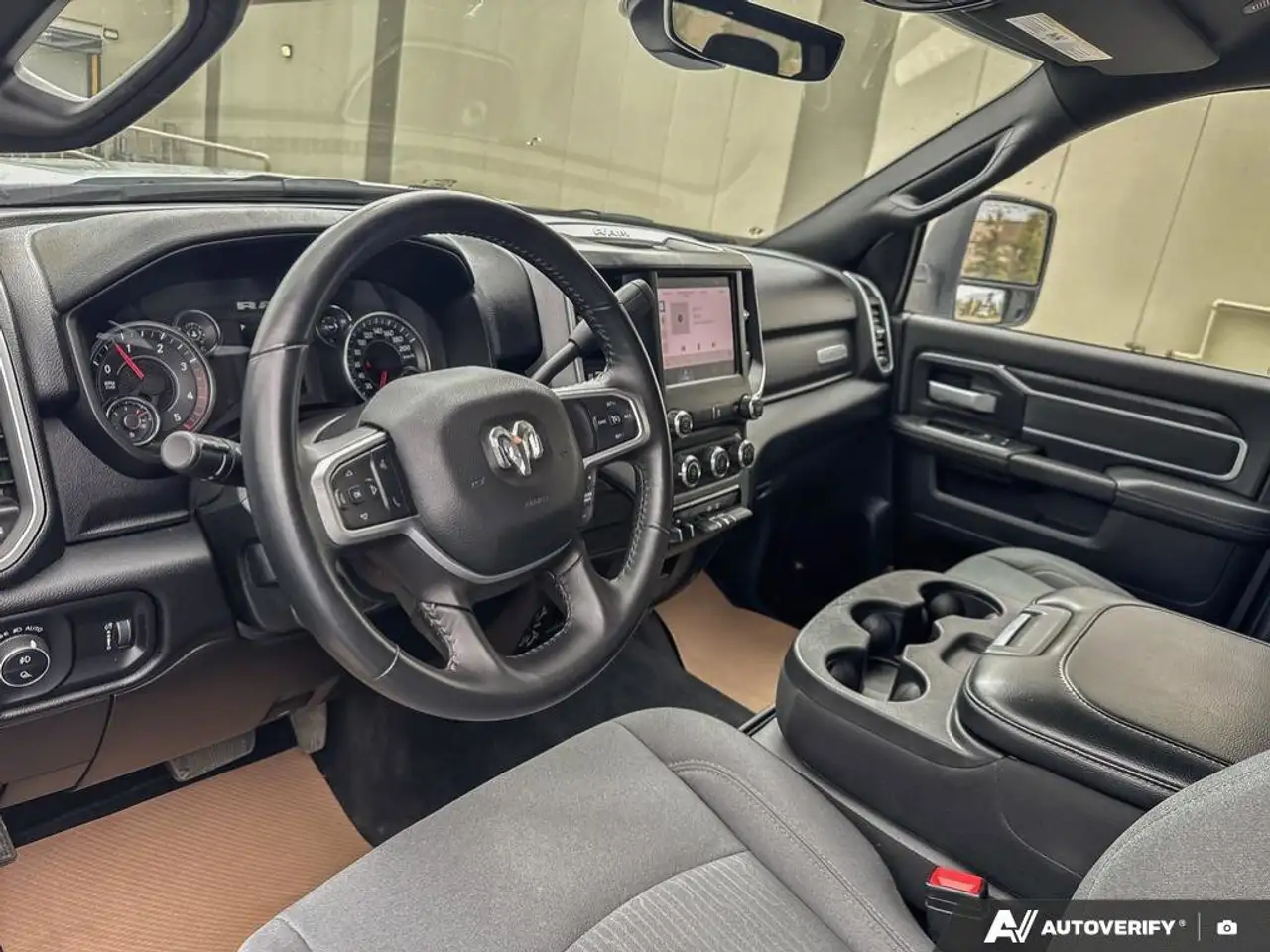 RAM 3500 снимка RAM 3500