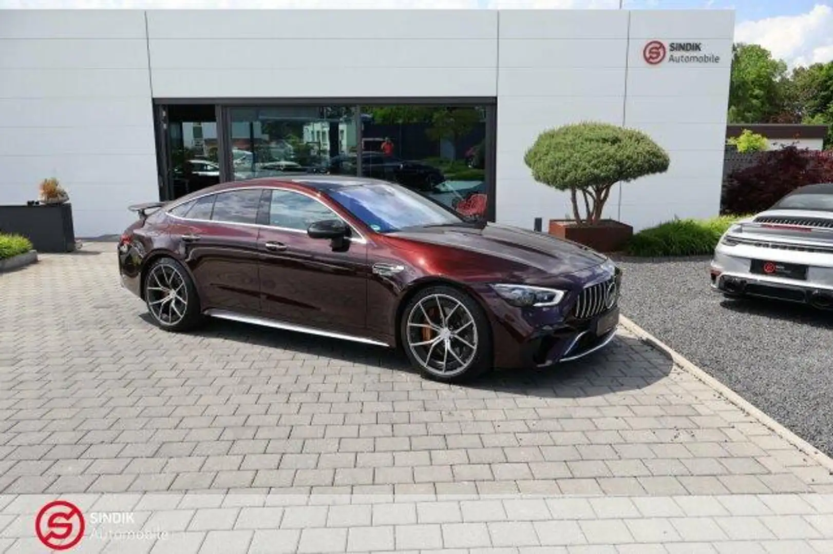 Mercedes-Benz AMG GT 63 s E Perf. MANUFAKTUR-AMG SonderEDITION Rojo - 2