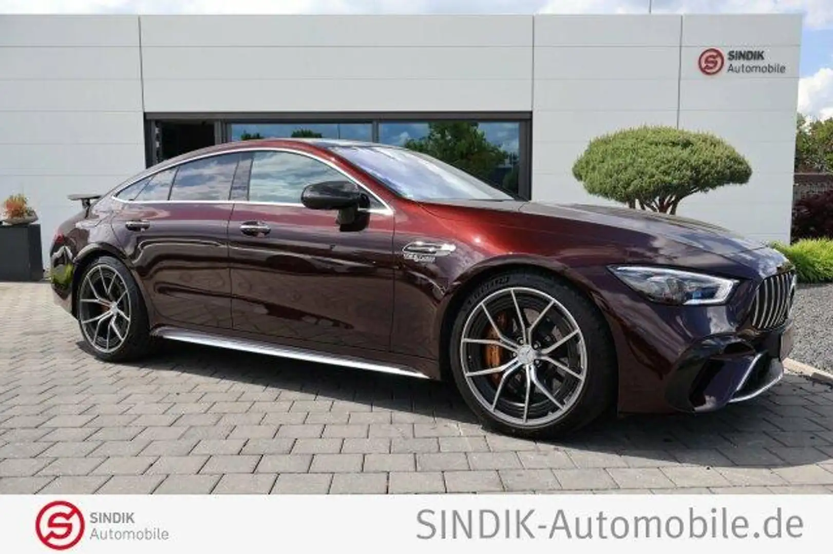 Mercedes-Benz AMG GT 63 s E Perf. MANUFAKTUR-AMG SonderEDITION Rojo - 1