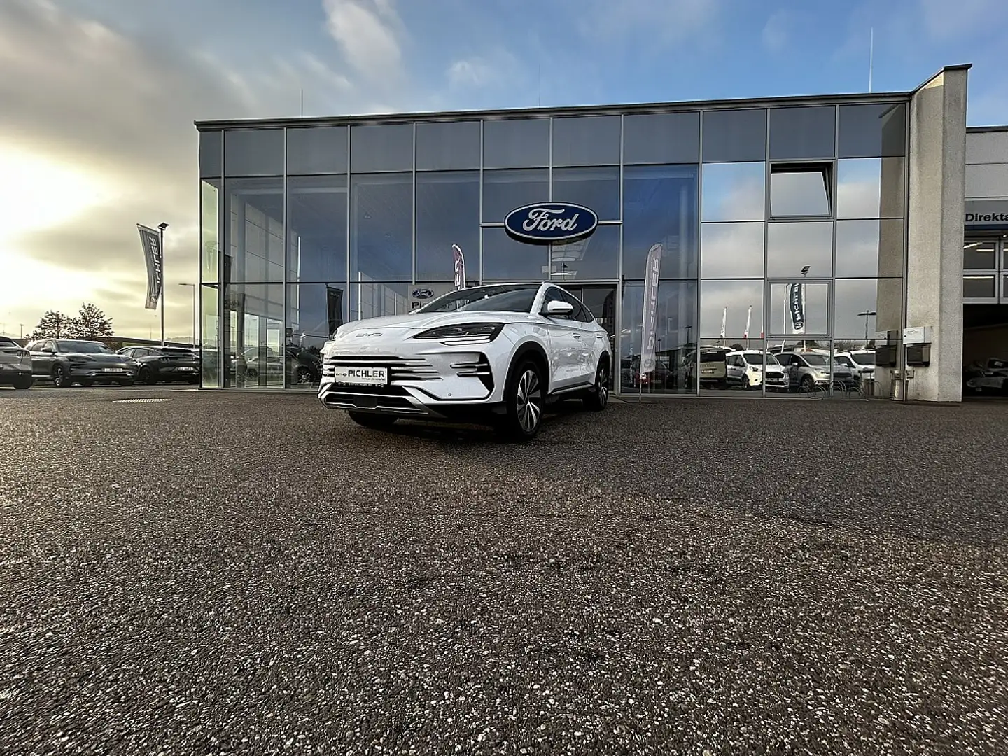 BYD Seal U DM-i PHEV 18,3kWh AWD Design WOW AKTION Weiß - 1