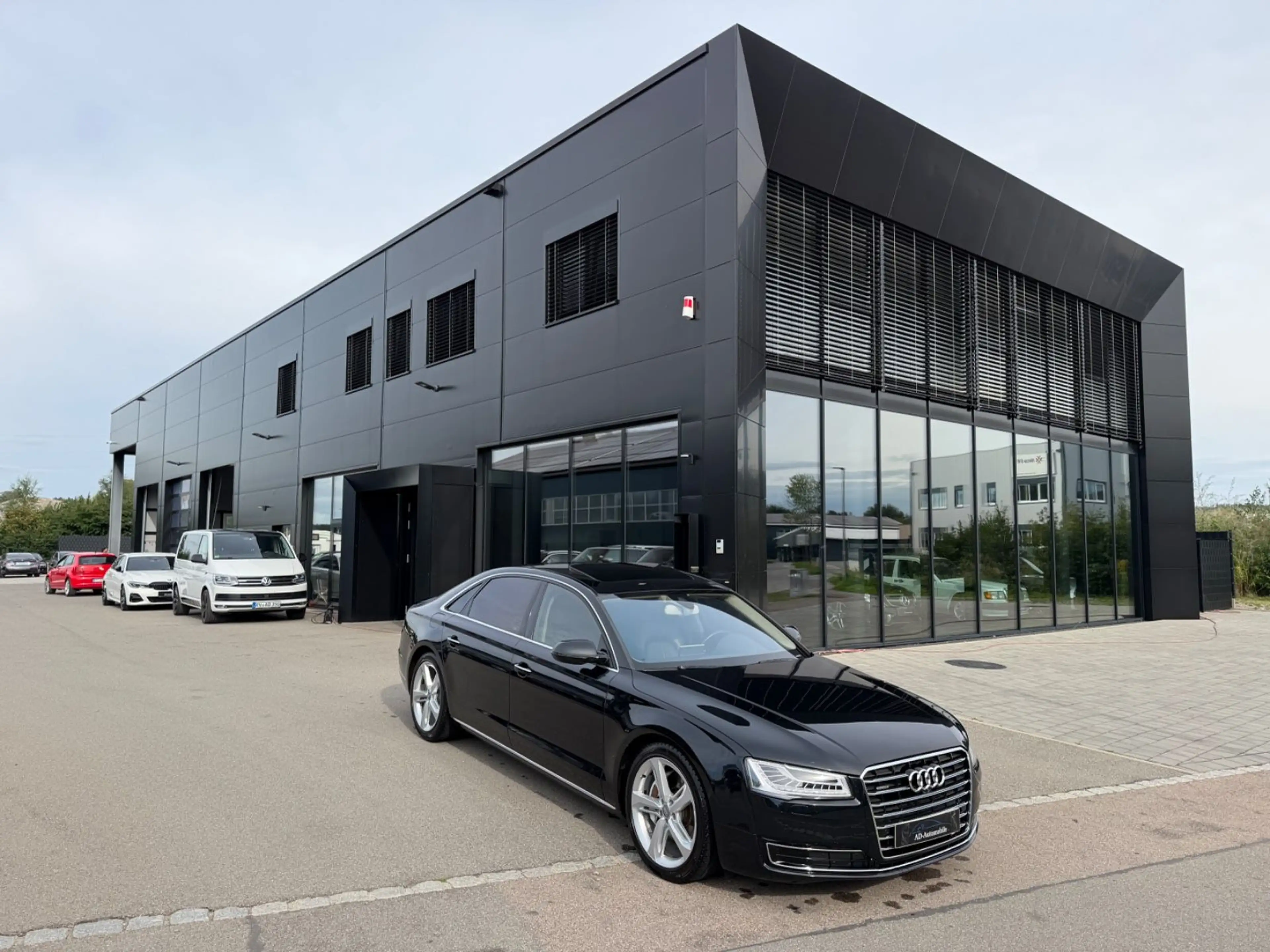Audi A8 3.0 TDI L quattro LED DVD 360° 20 Zoll BOSE