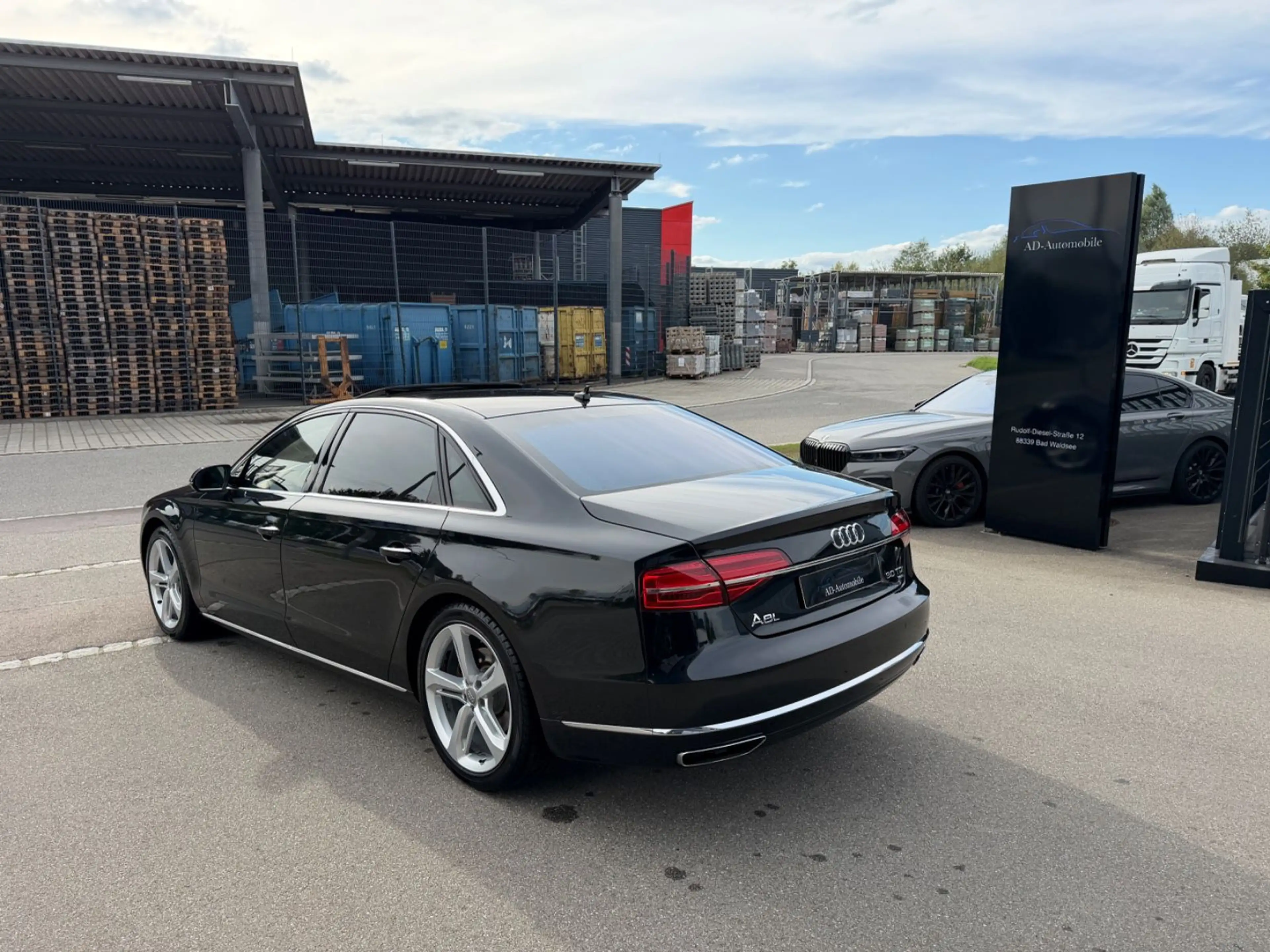 Audi A8 3.0 TDI L quattro LED DVD 360° 20 Zoll BOSE — photo 6