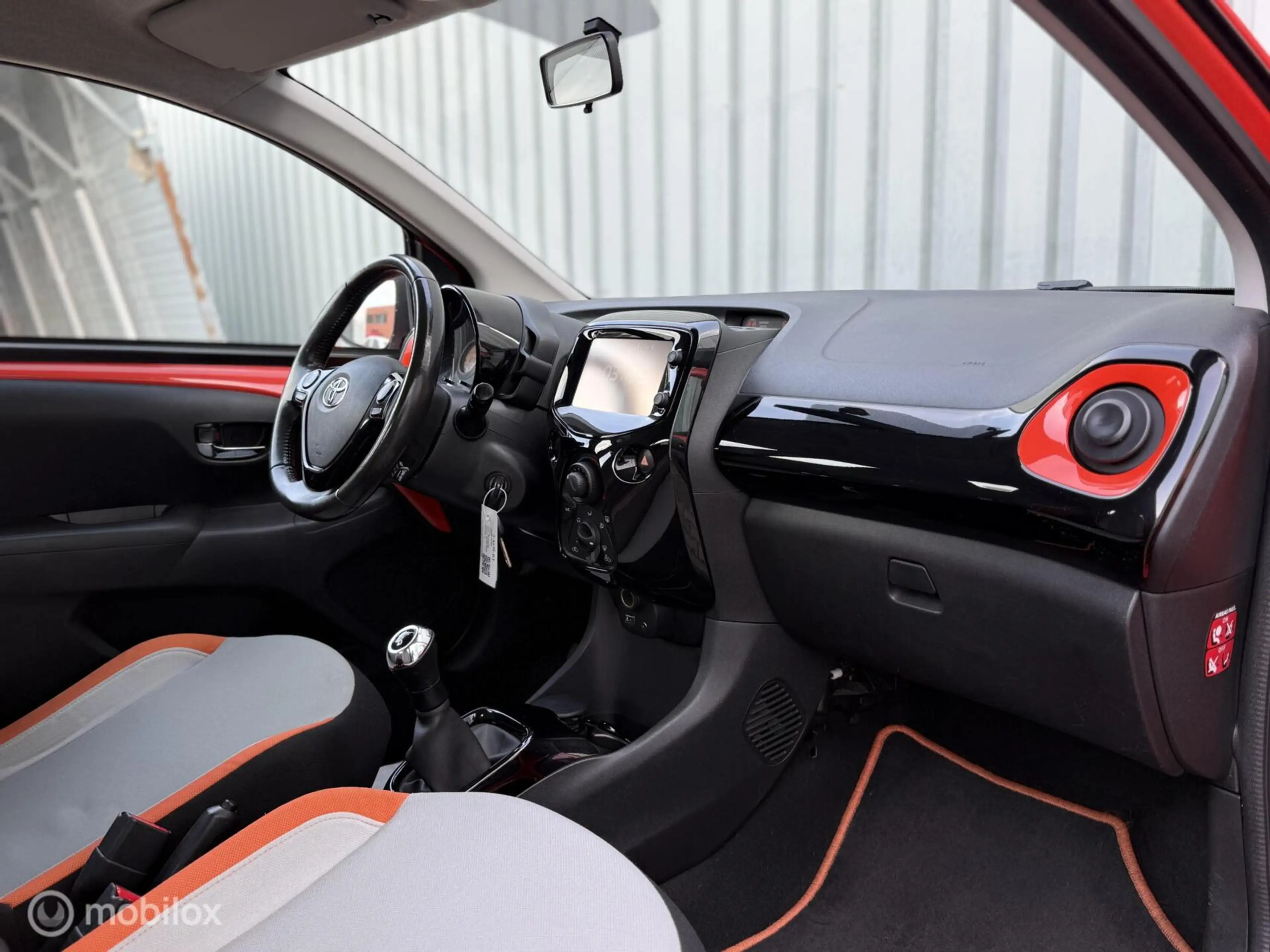 Toyota Aygo 1.0 VVT-i x-cite | CarPlay | Camera | Cruise — photo 21