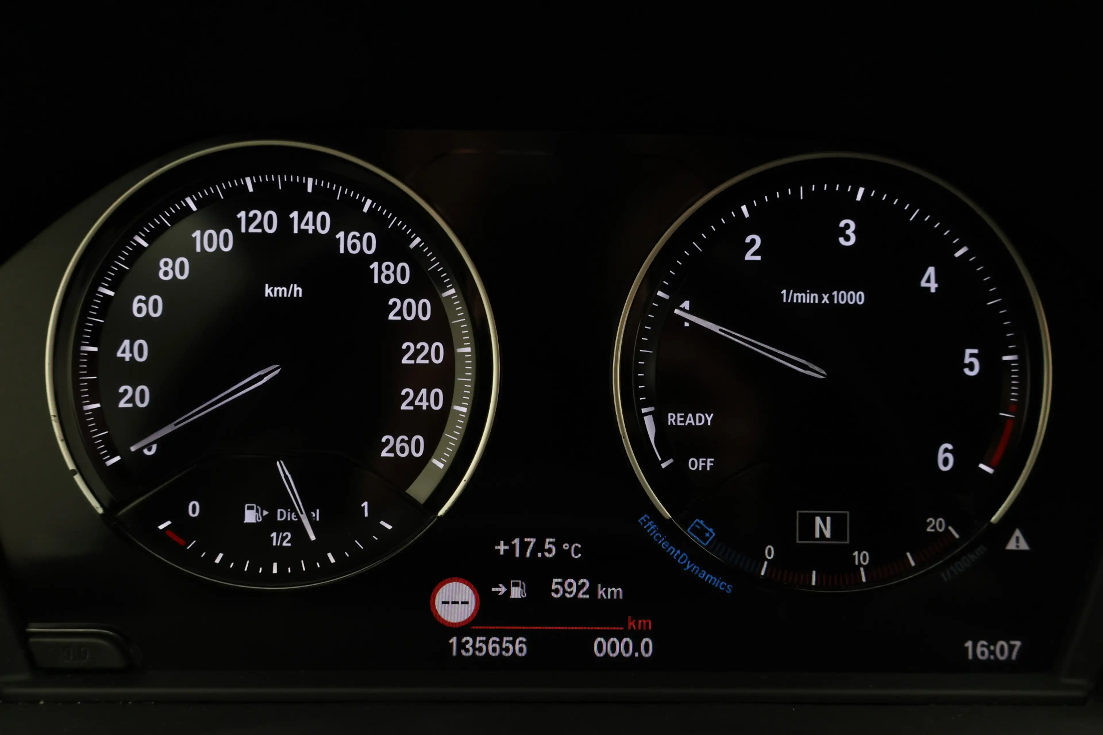 BMW X1 sDrive16d High Executive — photo 4