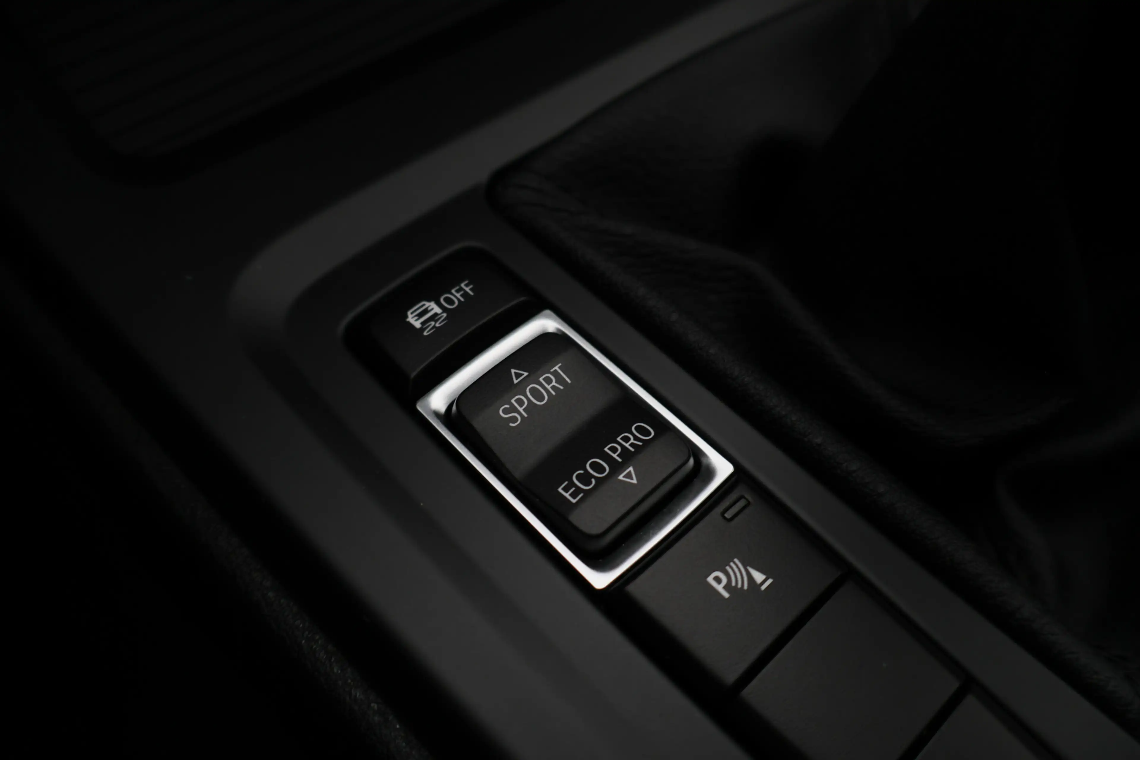 BMW X1 sDrive16d High Executive — photo 42