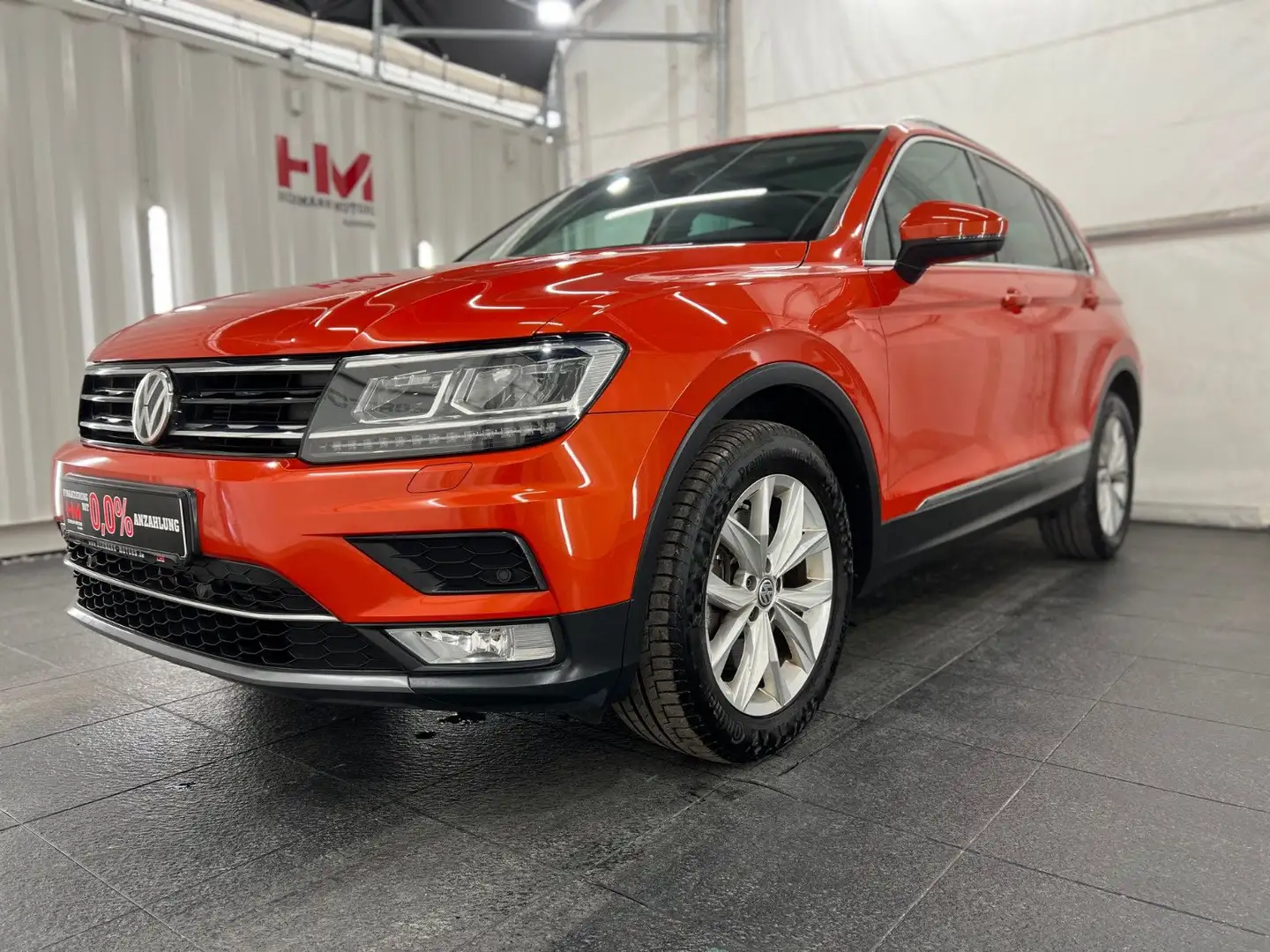 Volkswagen Tiguan Highline 2.0TSI 4Motion/LED/AHK/ACC/SHZ Orange - 1