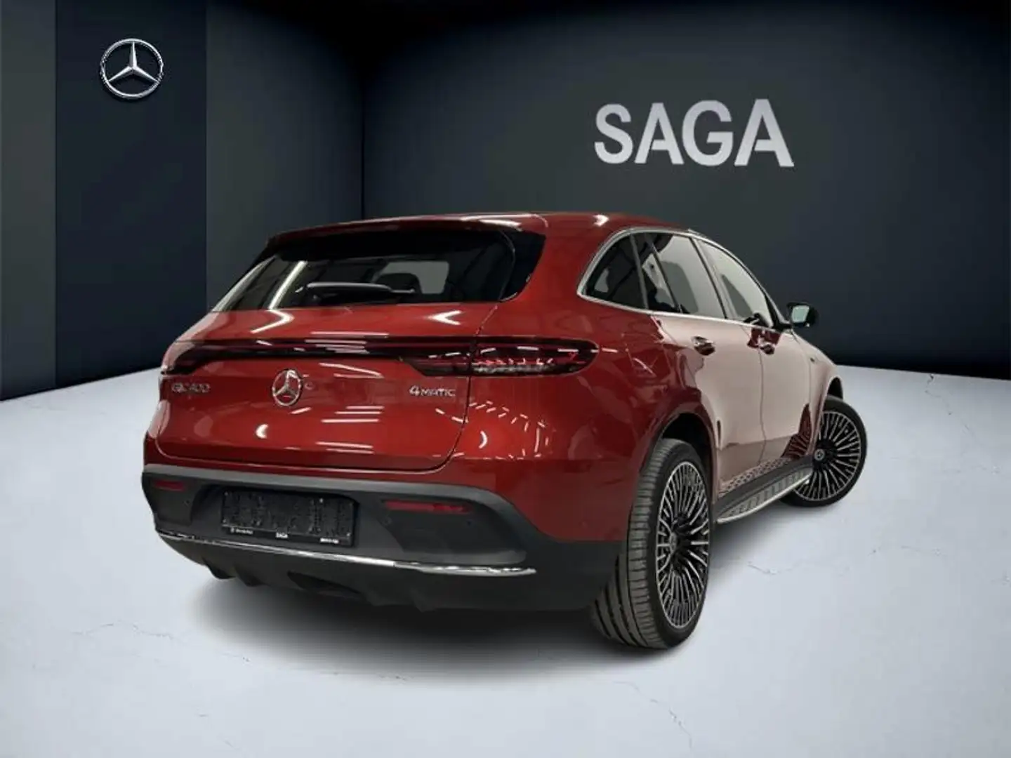 Mercedes-Benz EQC 400 4MATIC AMG Line Rood - 2