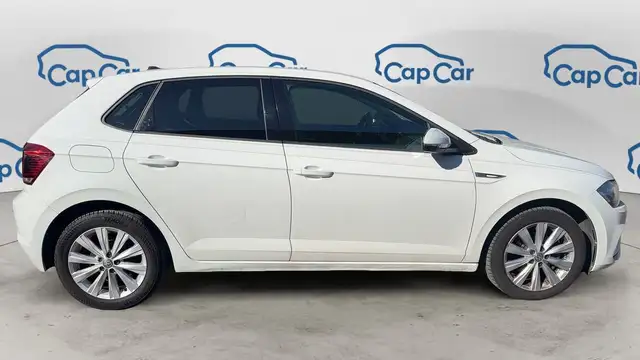 Volkswagen Polo view 4