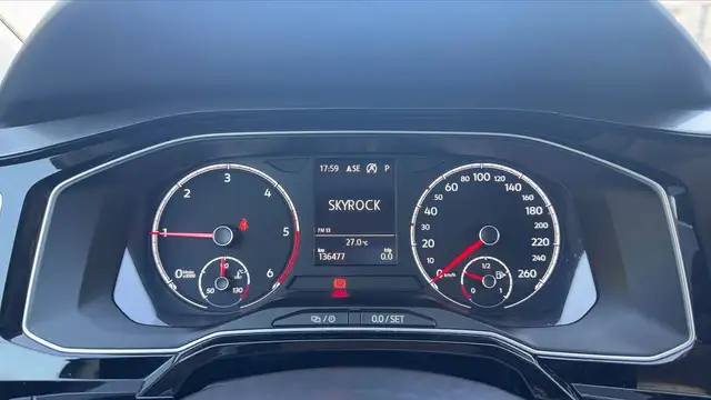 Volkswagen Polo view 12