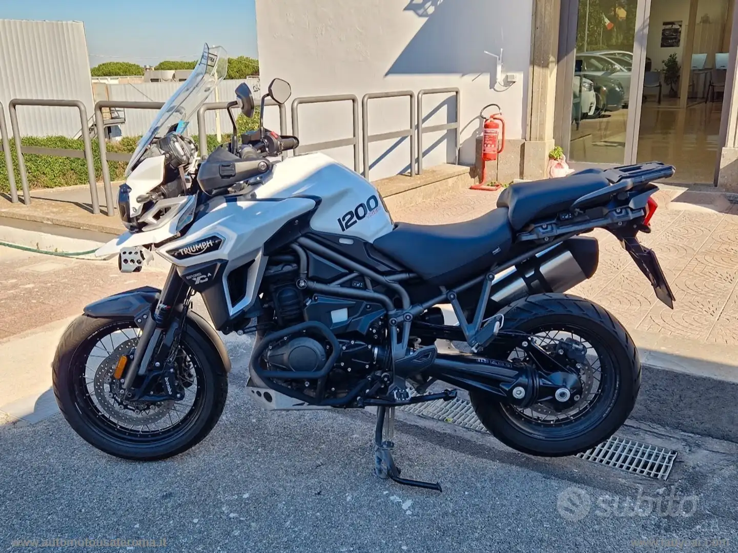 Triumph Tiger 1200 Tiger 1200 XCA EXPLORER RATE AUTO MOTO SCOOTER Bianco - 2
