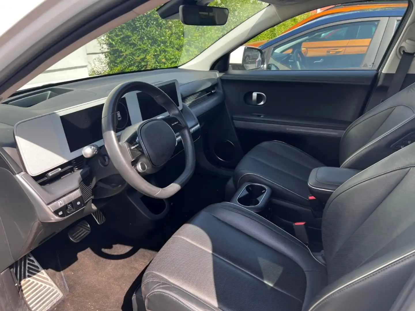 Hyundai IONIQ 5 Uniq Elektro 4WD Navigation Relax-Paket Panodach K Fehér - 2