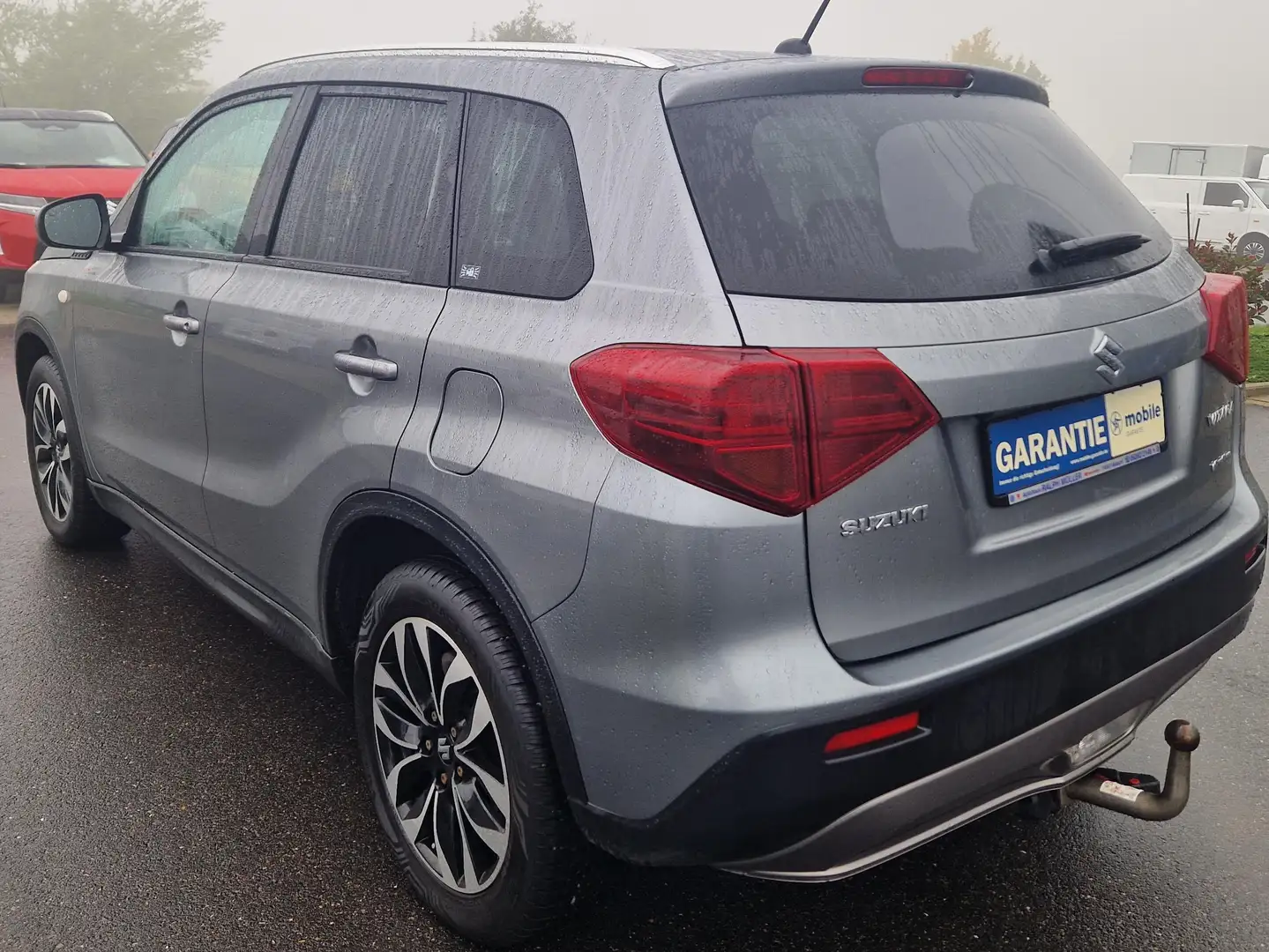 Suzuki Vitara Vitara 1.4 Boosterjet Allgrip Comfort Navi AHK Grau - 2