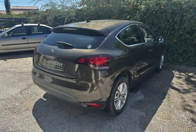 Citroen DS4 view 5