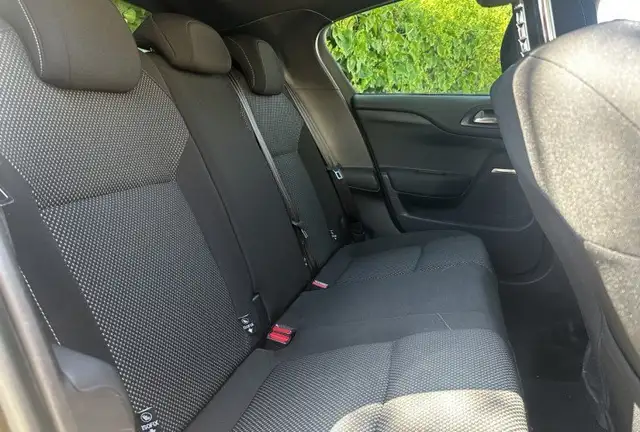 Citroen DS4 view 12