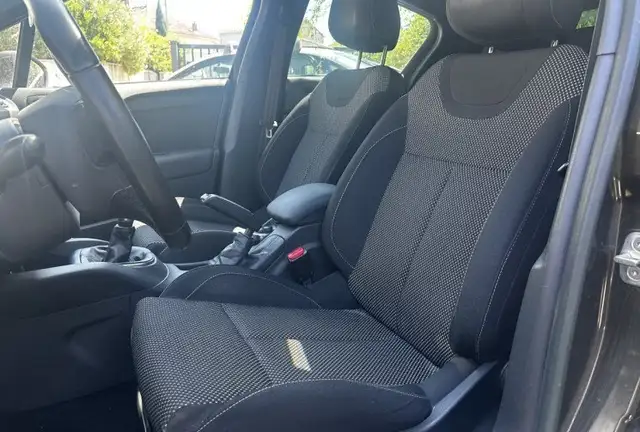 Citroen DS4 view 10