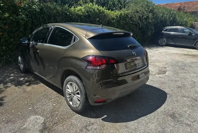Citroen DS4 view 3
