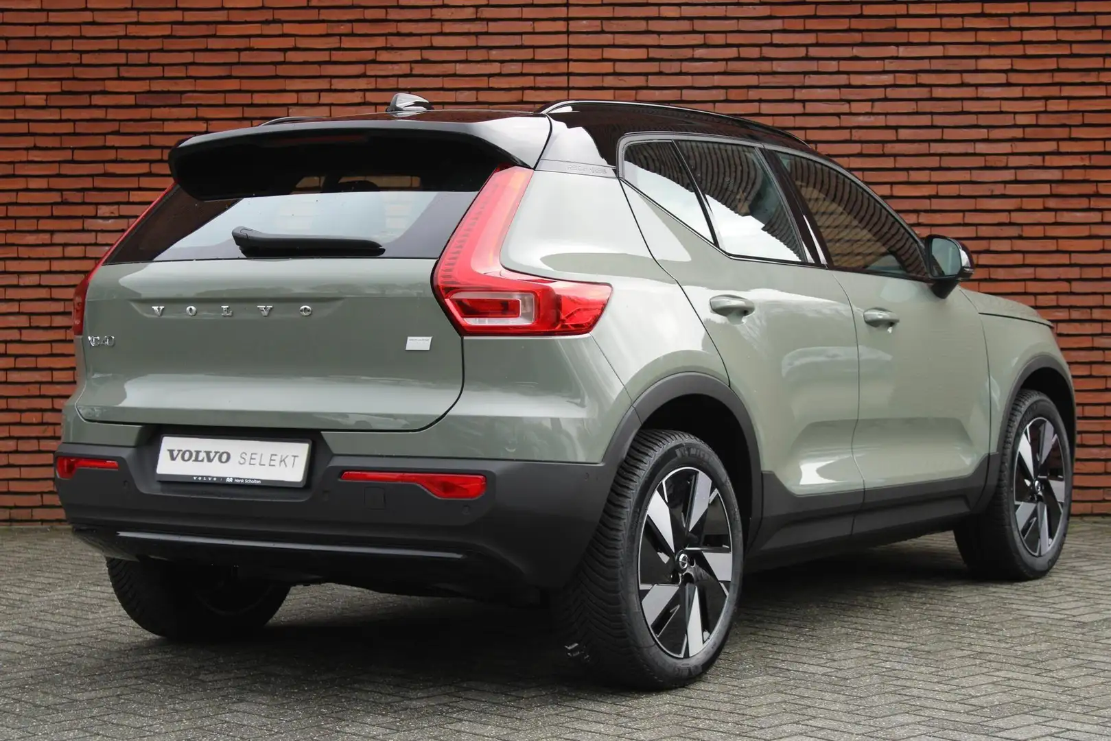 Volvo EX40 Single Motor Extended Range Ultra 82 kWh | Trekhaa Groen - 2
