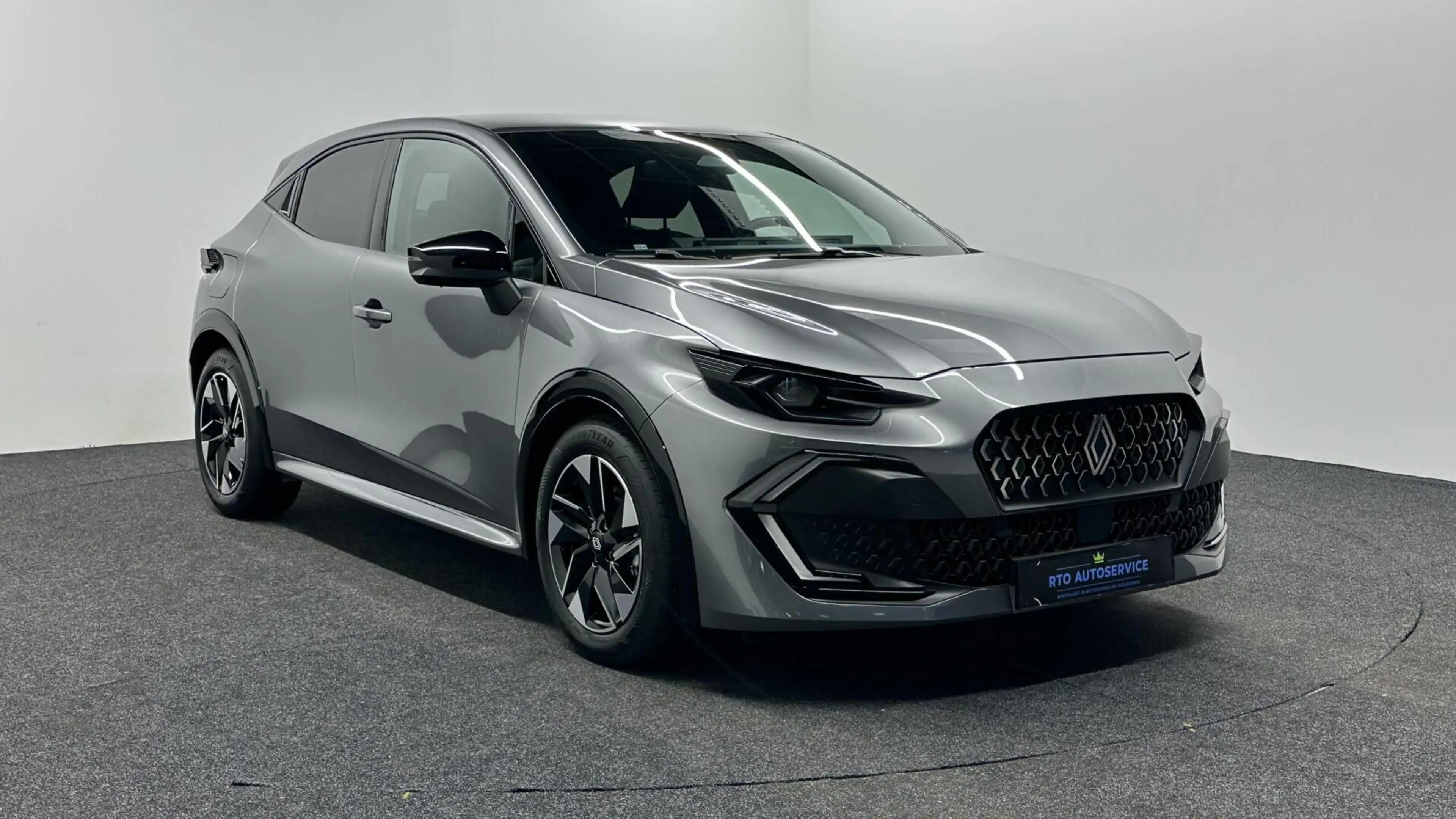 Renault Clio 1.8 Hybrid 160 techno CAMERA ADAPTIVE CRUISE ECC C — photo 3
