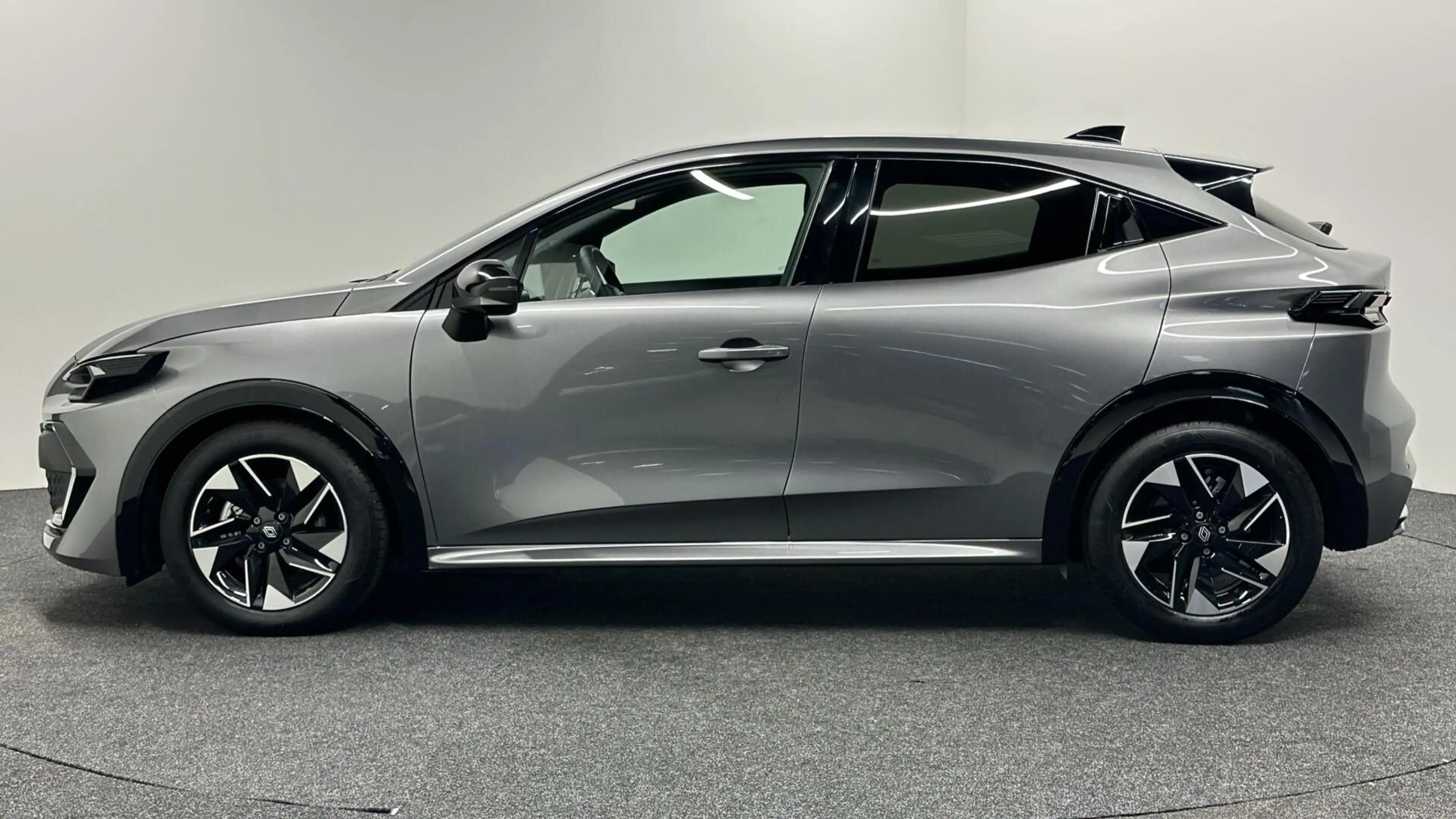 Renault Clio 1.8 Hybrid 160 techno CAMERA ADAPTIVE CRUISE ECC C — photo 8