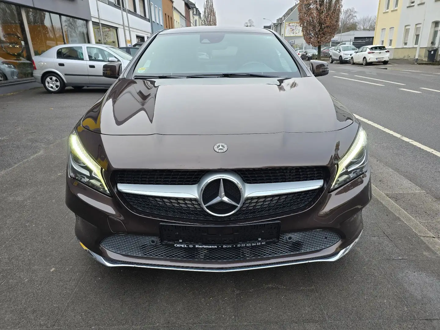 Mercedes-Benz CLA200 Shooting Brake Standheizung +GARANTIE+ Brun - 2