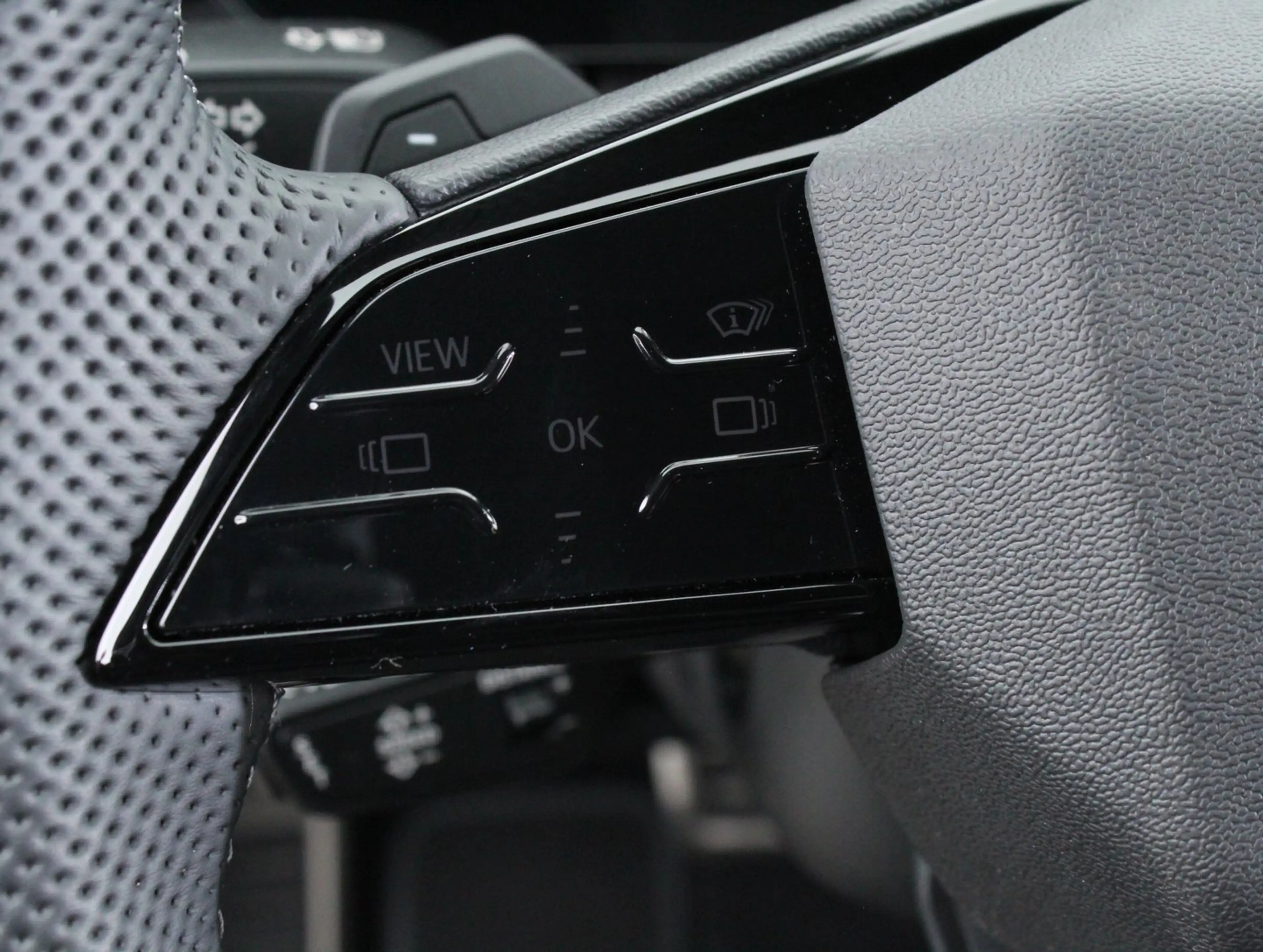 Audi Q5 TDI quattro 150 kW — photo 8