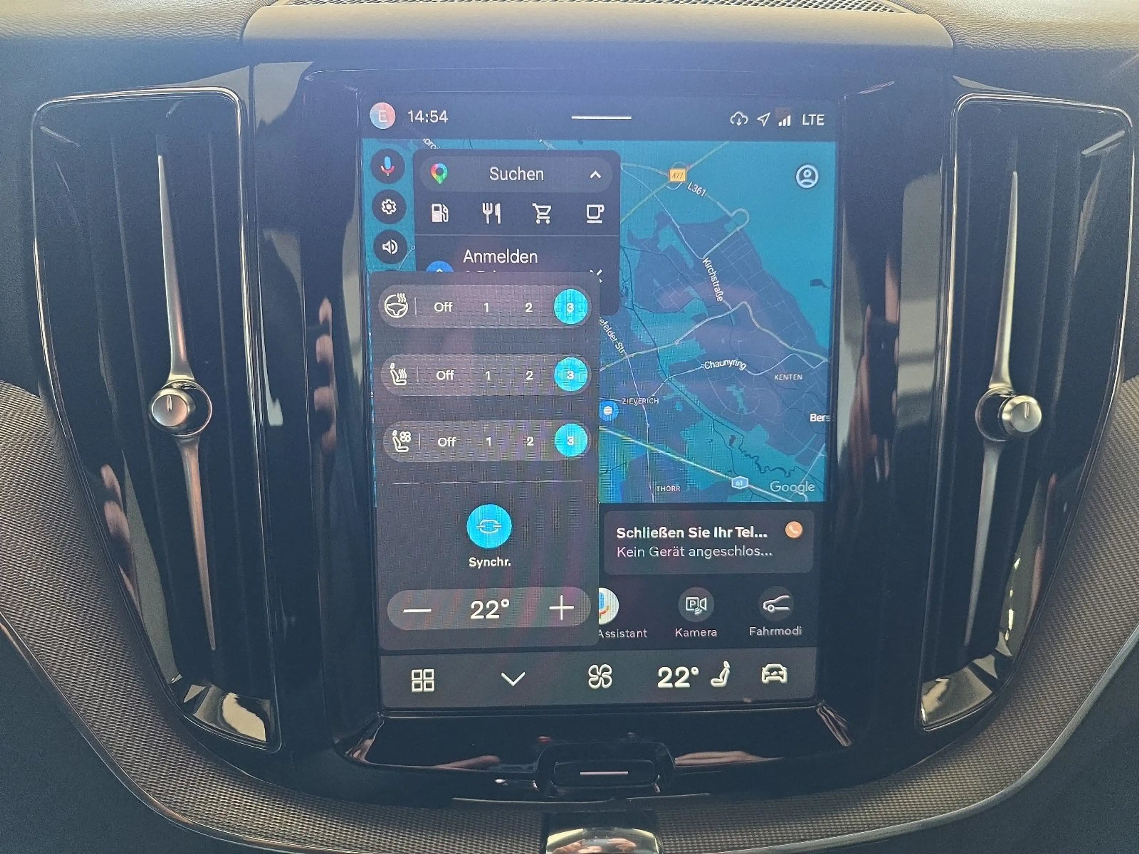Volvo XC60 B5 Plus Black Edition AWD BLIS AHK Nappa — photo 27