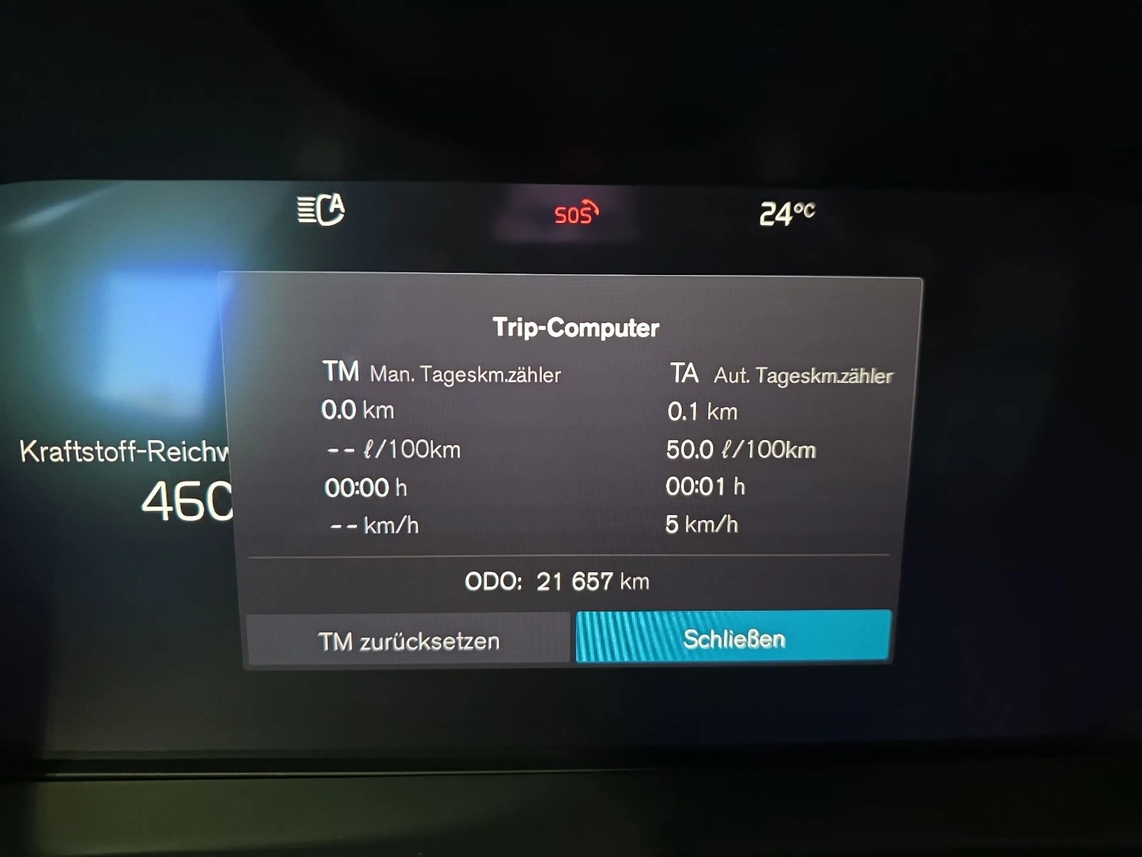 Volvo XC60 B5 Plus Black Edition AWD BLIS AHK Nappa — photo 24