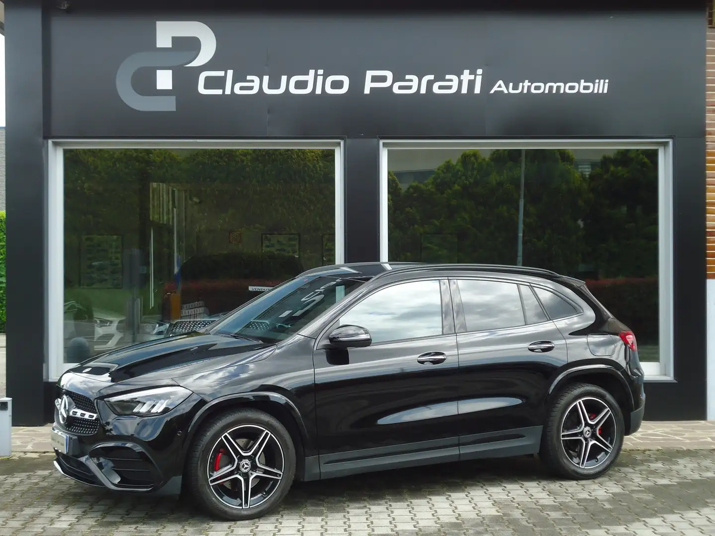Mercedes-Benz GLA 200 D AMG LINE ADVANCED PLUS Nero - 1