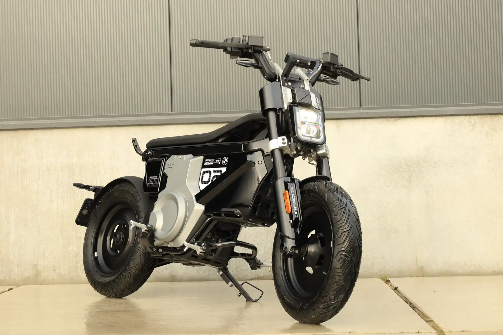 BMW CE 02 Bromscooter - 2